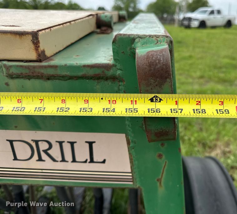 image for item NR9827 Great Plains Solid Stand EWD13 grain drill