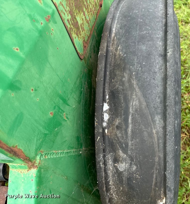 image for item NR9827 Great Plains Solid Stand EWD13 grain drill