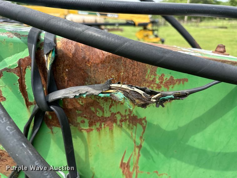 image for item NR9828 Great Plains  3010NT no-till grain drill