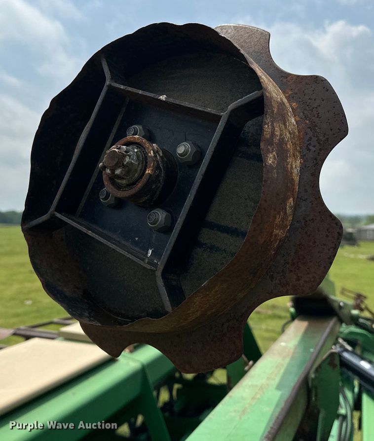 image for item NR9828 Great Plains  3010NT no-till grain drill