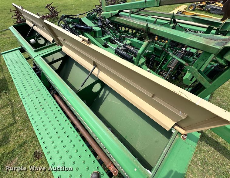 image for item NR9828 Great Plains  3010NT no-till grain drill