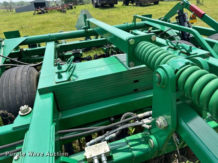 image for item NR9829 Great Plains  1500 Turbo-Max vertical tillage