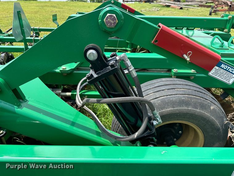 image for item NR9829 Great Plains  1500 Turbo-Max vertical tillage