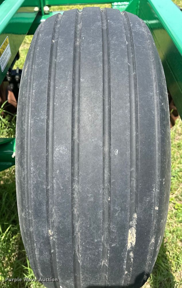 image for item NR9829 Great Plains  1500 Turbo-Max vertical tillage