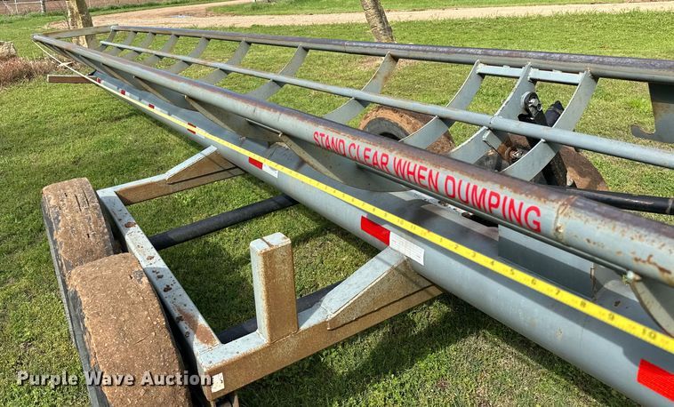 image for item NR9869 Freedom 42G hay bale trailer