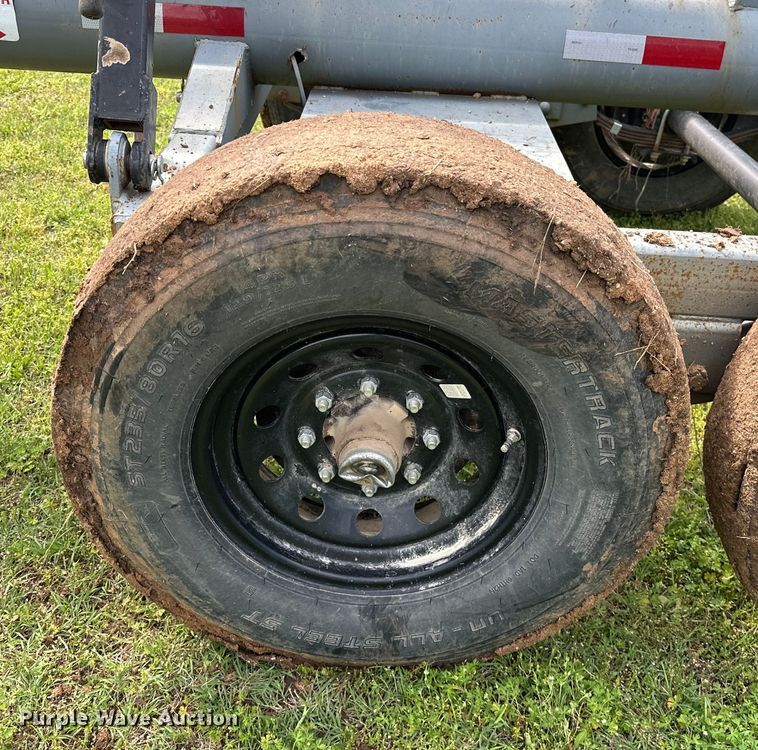 image for item NR9869 Freedom 42G hay bale trailer