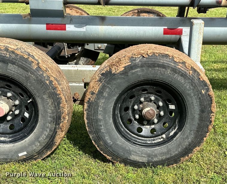 image for item NR9869 Freedom 42G hay bale trailer