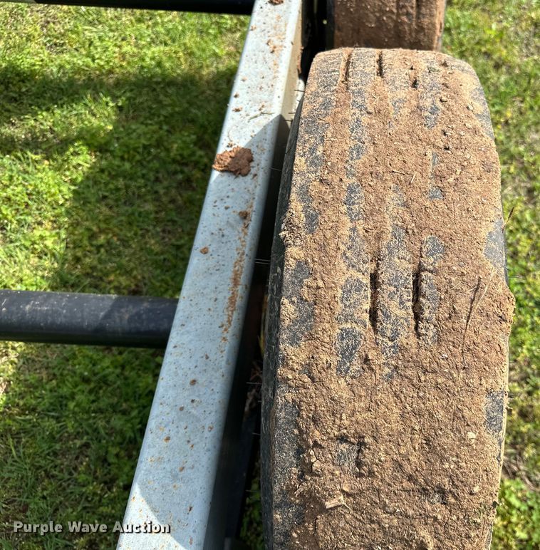 image for item NR9869 Freedom 42G hay bale trailer