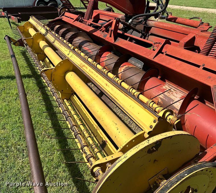 image for item NR9870 New Holland  116 swather / windrower