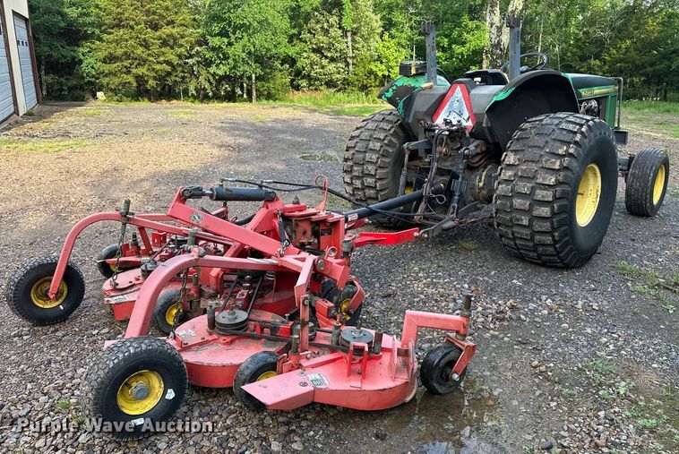 image for item NR9875 1995 John Deere 5300 tractor