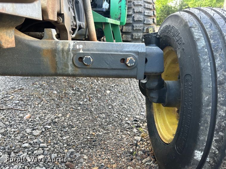 image for item NR9875 1995 John Deere 5300 tractor