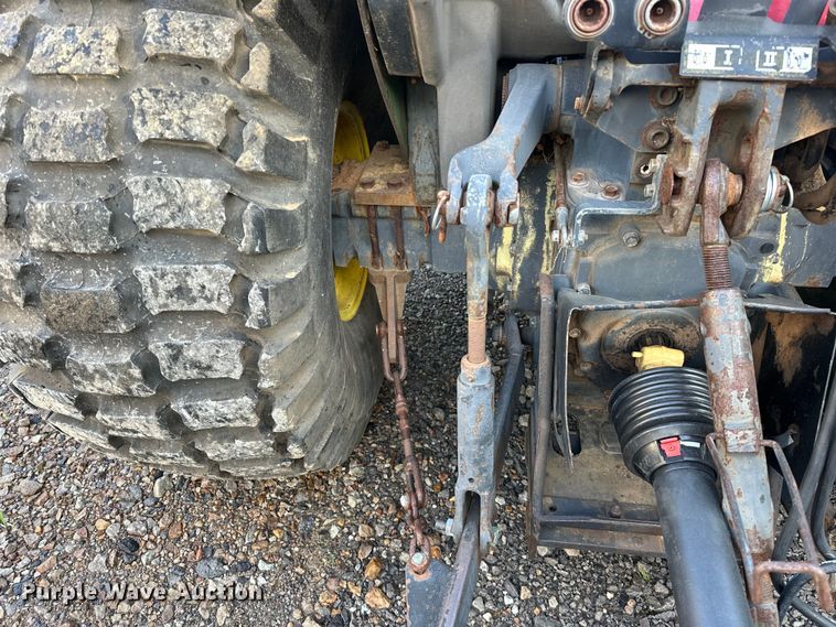 image for item NR9875 1995 John Deere 5300 tractor