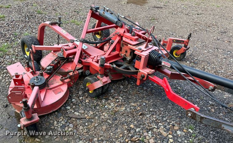 image for item NR9875 1995 John Deere 5300 tractor