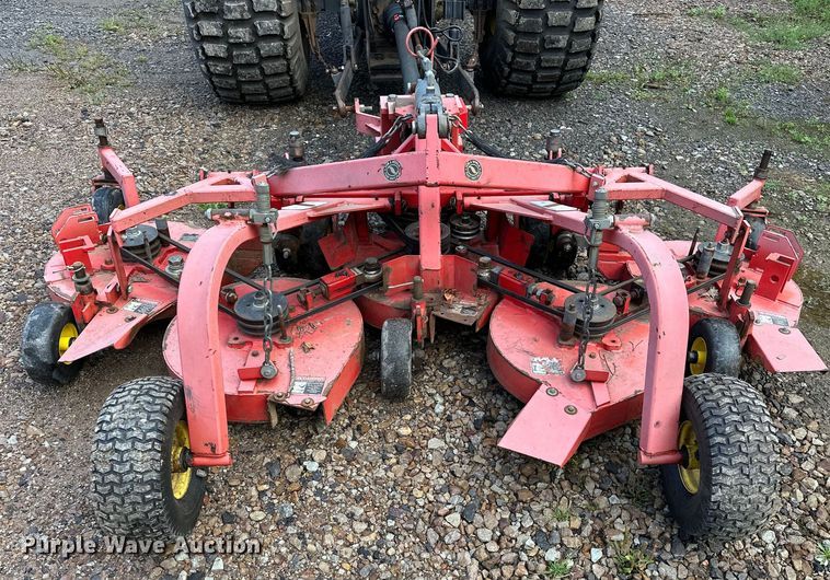 image for item NR9875 1995 John Deere 5300 tractor