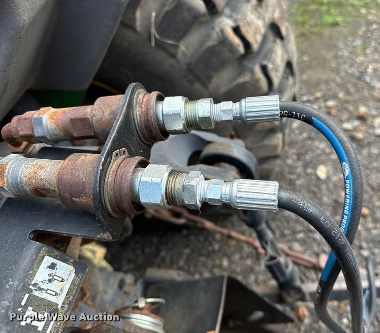 image for item NR9875 1995 John Deere 5300 tractor