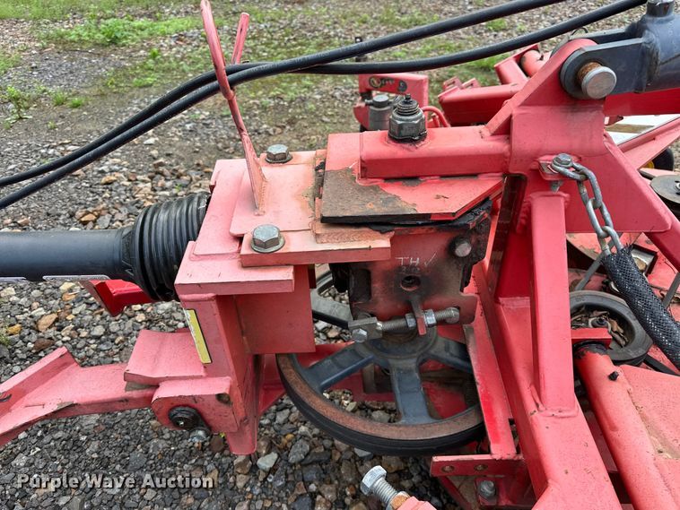 image for item NR9875 1995 John Deere 5300 tractor