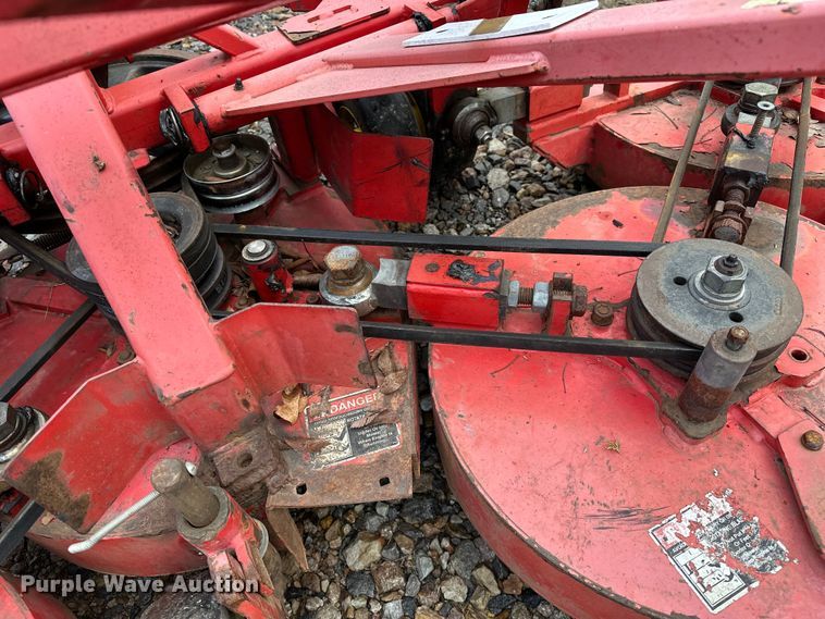 image for item NR9875 1995 John Deere 5300 tractor