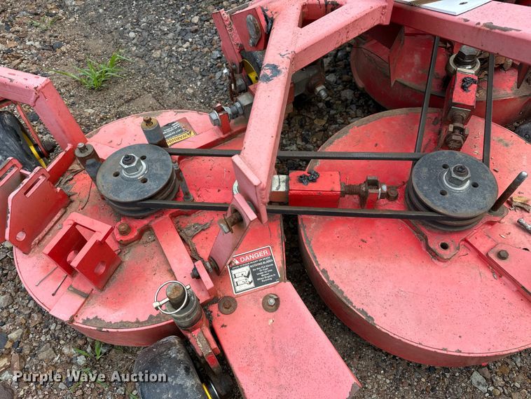 image for item NR9875 1995 John Deere 5300 tractor