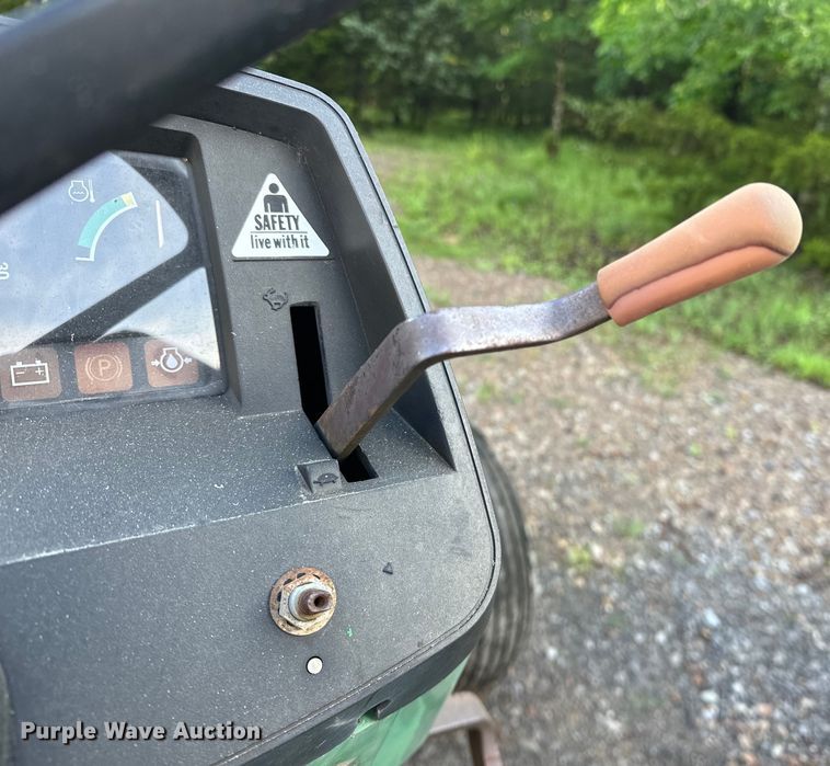 image for item NR9875 1995 John Deere 5300 tractor