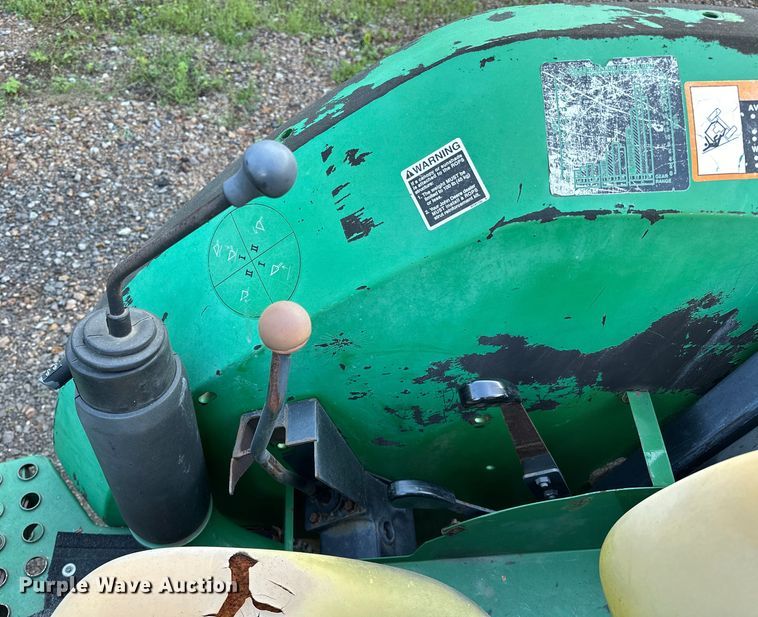 image for item NR9875 1995 John Deere 5300 tractor