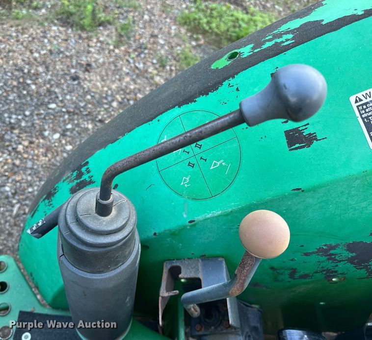 image for item NR9875 1995 John Deere 5300 tractor