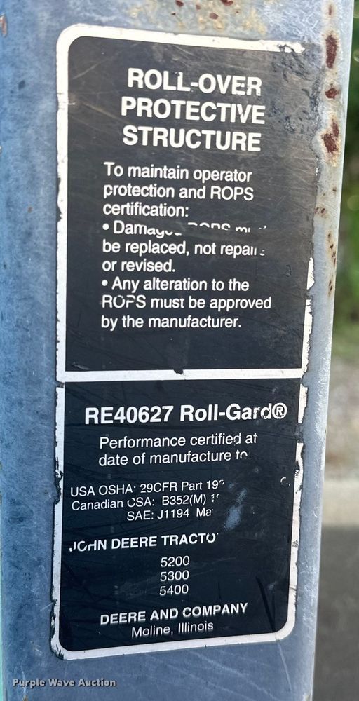 image for item NR9875 1995 John Deere 5300 tractor