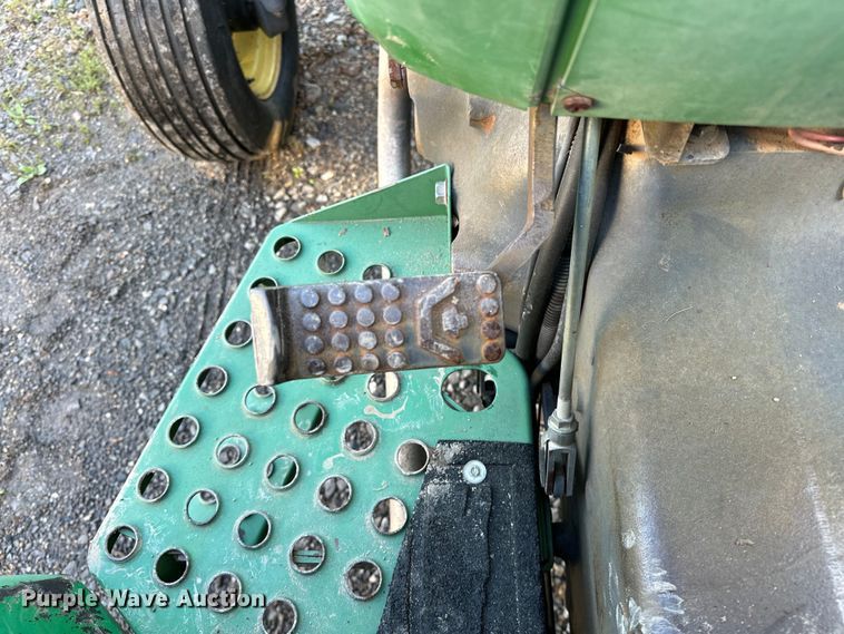 image for item NR9875 1995 John Deere 5300 tractor