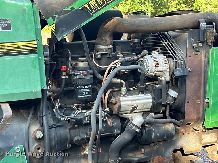 image for item NR9875 1995 John Deere 5300 tractor