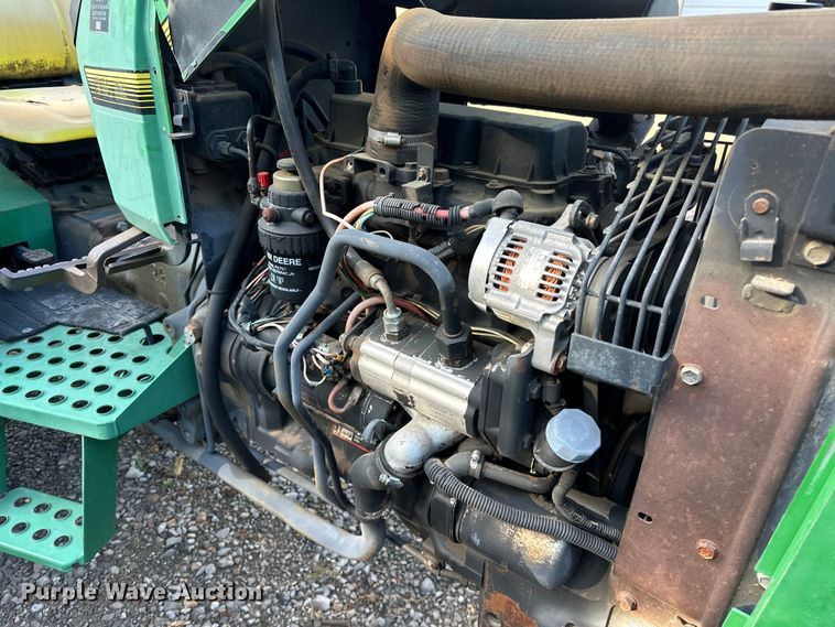 image for item NR9875 1995 John Deere 5300 tractor