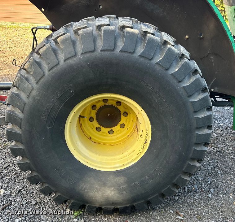 image for item NR9875 1995 John Deere 5300 tractor