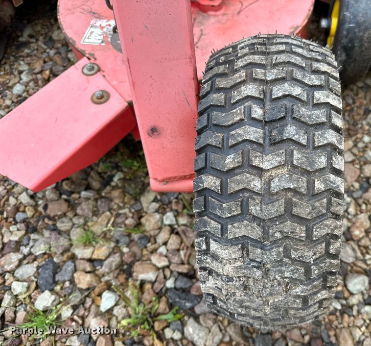 image for item NR9875 1995 John Deere 5300 tractor