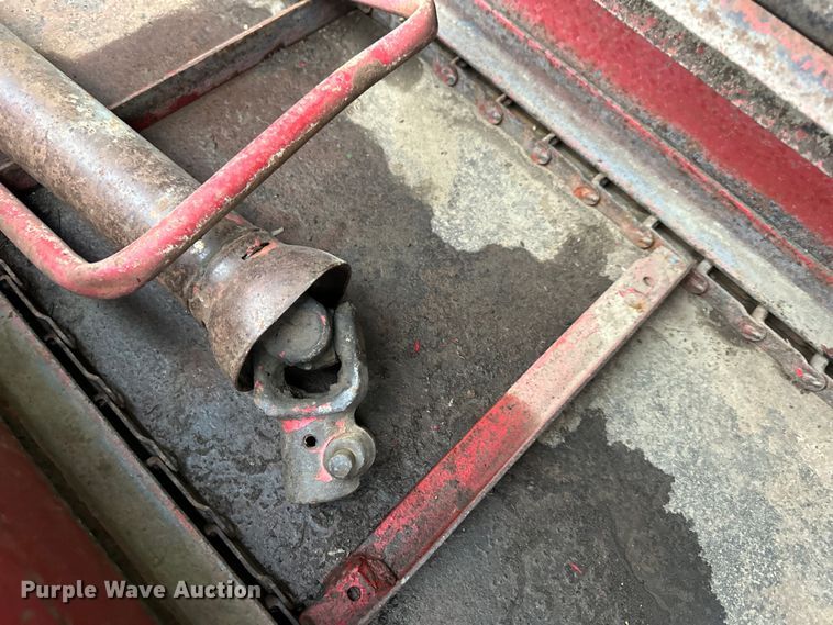 image for item NT9159 Balzer silage wagon