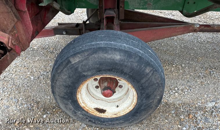 image for item NT9159 Balzer silage wagon