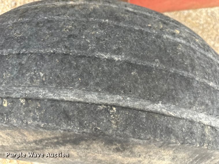 image for item NT9159 Balzer silage wagon