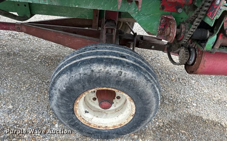 image for item NT9159 Balzer silage wagon