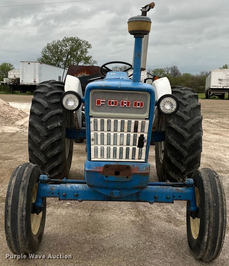 image for item NT9163 Ford 5000 tractor
