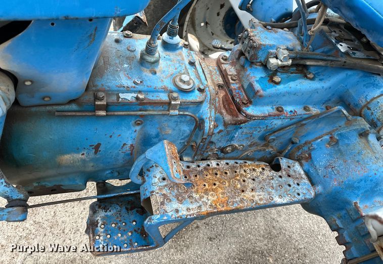 image for item NT9163 Ford 5000 tractor