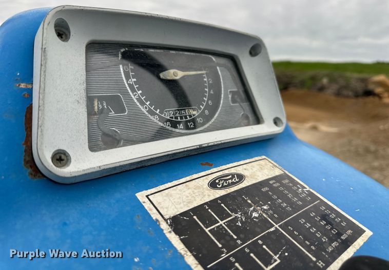 image for item NT9163 Ford 5000 tractor