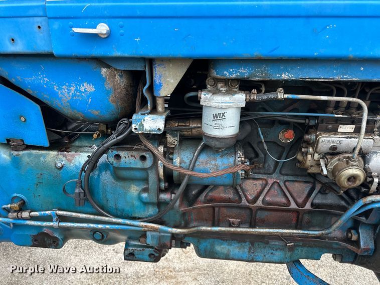 image for item NT9163 Ford 5000 tractor