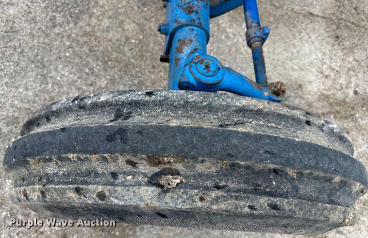 image for item NT9163 Ford 5000 tractor