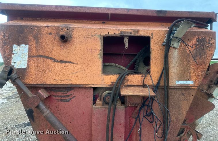 image for item NT9164 Kelly Ryan feed grinder/mixer