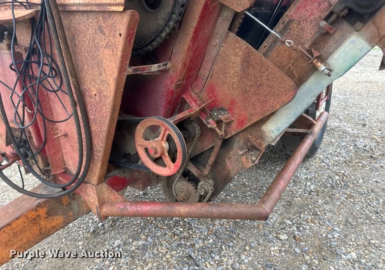 image for item NT9164 Kelly Ryan feed grinder/mixer