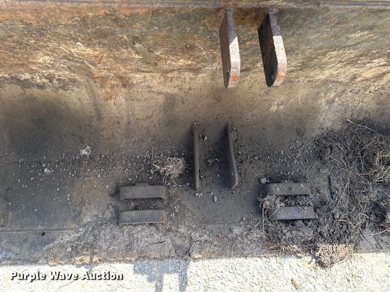 image for item NT9171 Ford 555B landscape tractor