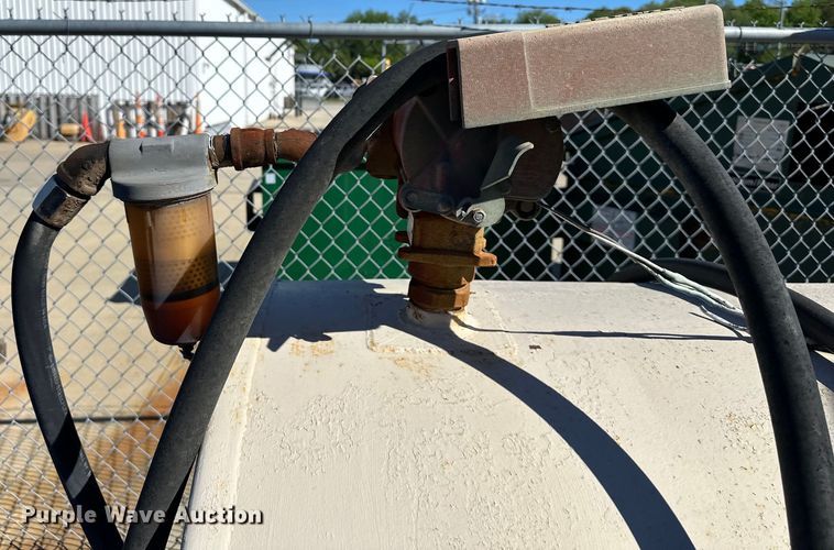 image for item NT9174 Fuel tank