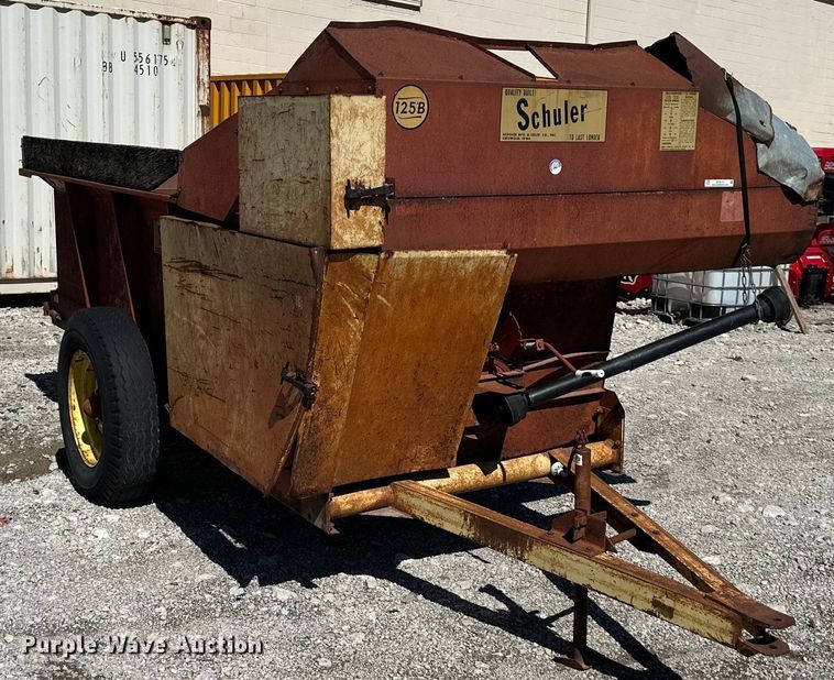 image for item NT9177 Schuler  feed wagon
