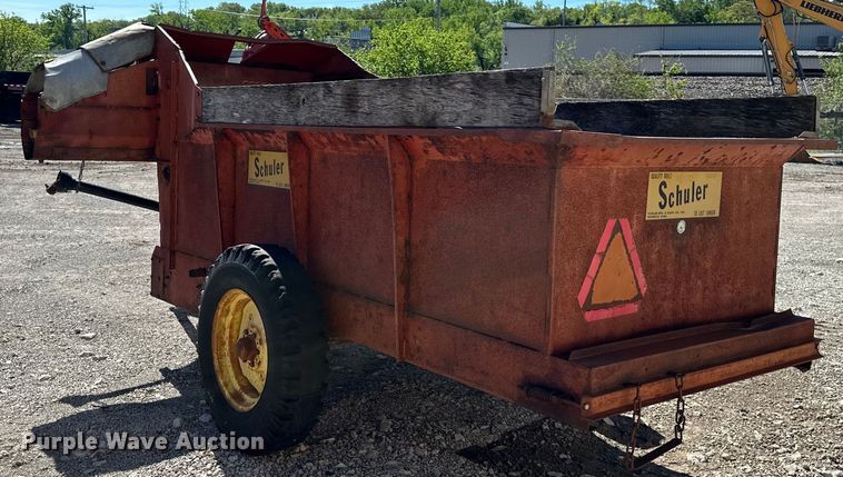 image for item NT9177 Schuler  feed wagon