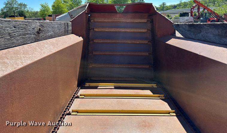 image for item NT9177 Schuler  feed wagon