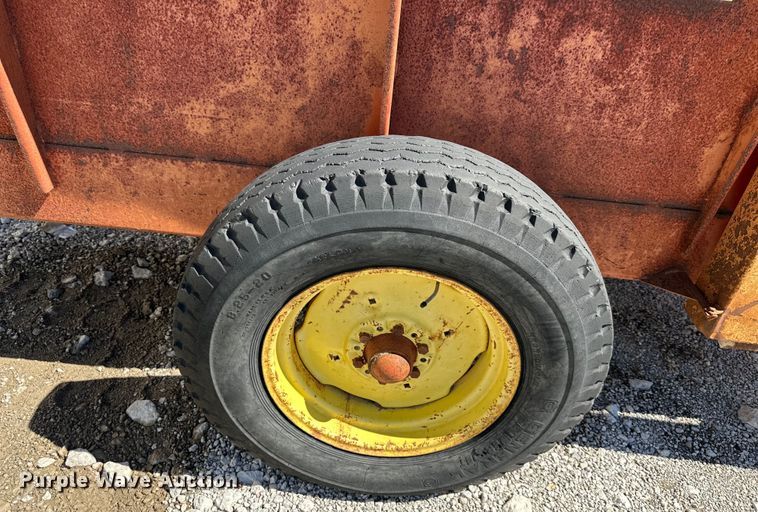 image for item NT9177 Schuler  feed wagon