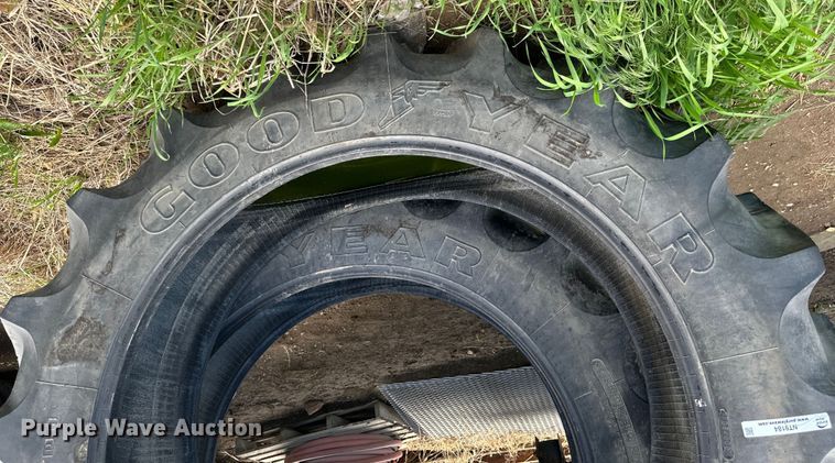 image for item NT9184 (2) Goodyear Special Sure Grip TD8 tires
