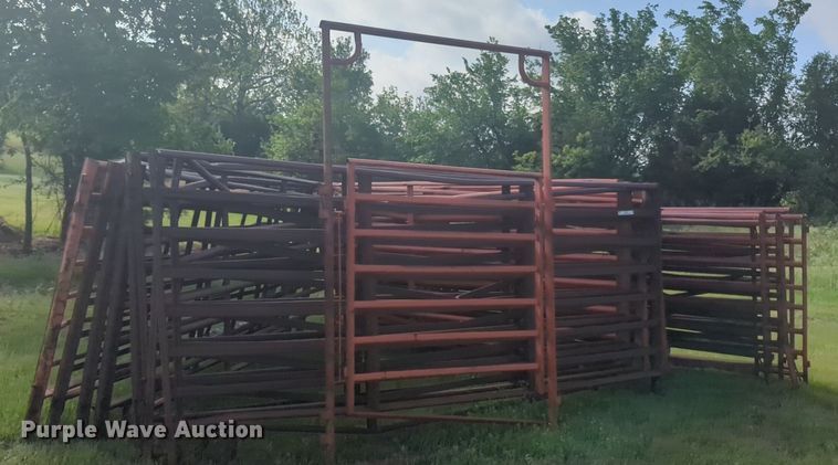 image for item NZ9695 Livestock panels 